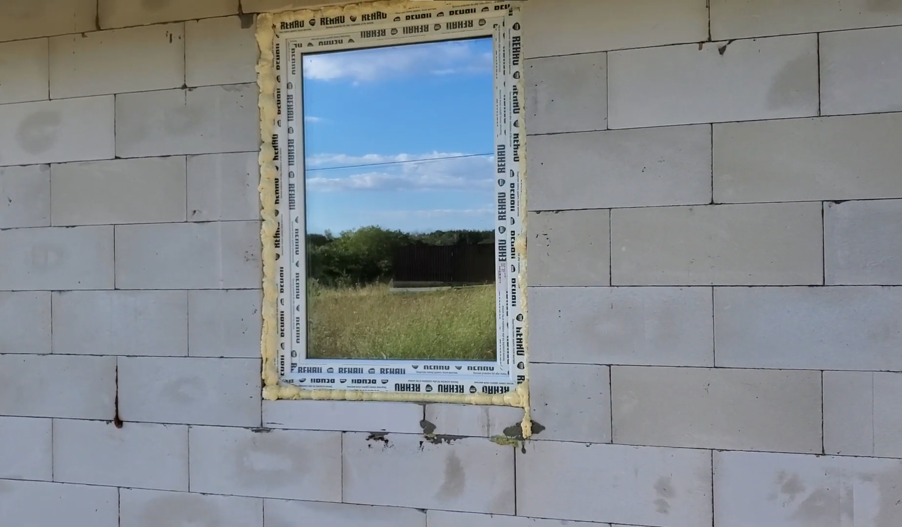 https://kovrov.delaem-okna.ru/storage/app/uploads/public/63f/305/ed2/63f305ed28ff9698974890.png