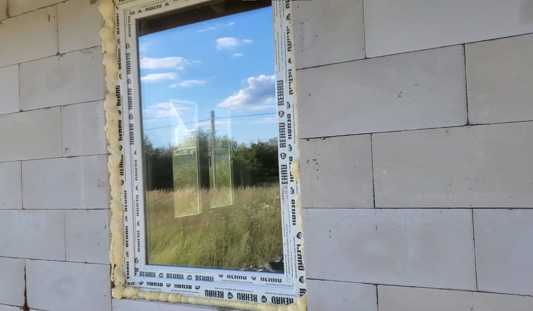 https://kovrov.delaem-okna.ru/storage/app/uploads/public/63f/305/ee3/63f305ee3d159994098874.png