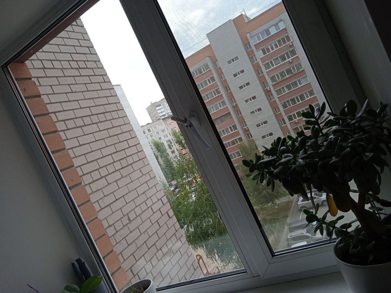 https://kovrov.delaem-okna.ru/storage/app/uploads/public/63f/331/482/63f3314825041844371864.jpg