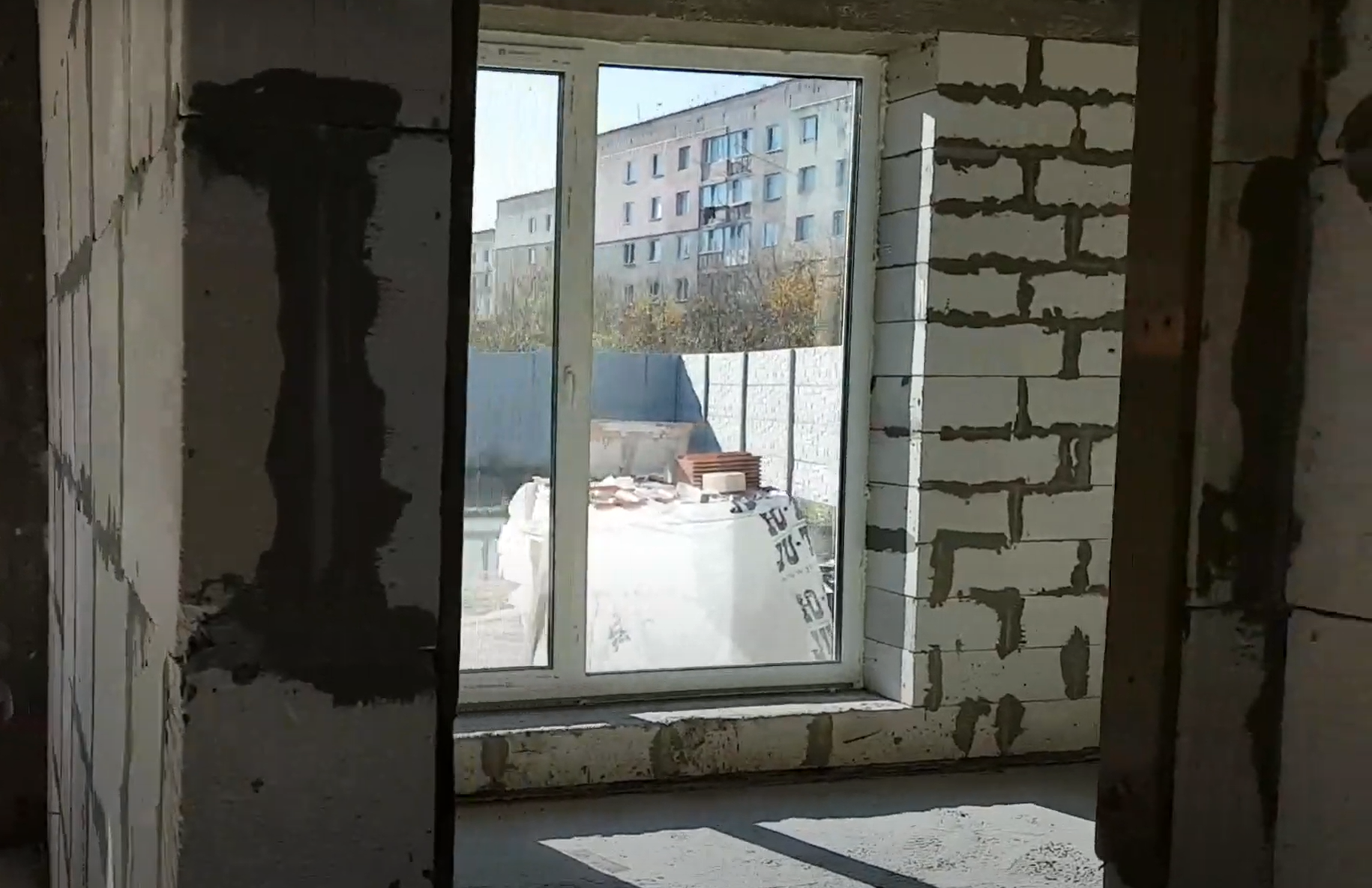 https://kovrov.delaem-okna.ru/storage/app/uploads/public/63f/452/4fd/63f4524fd9ac6103307437.png